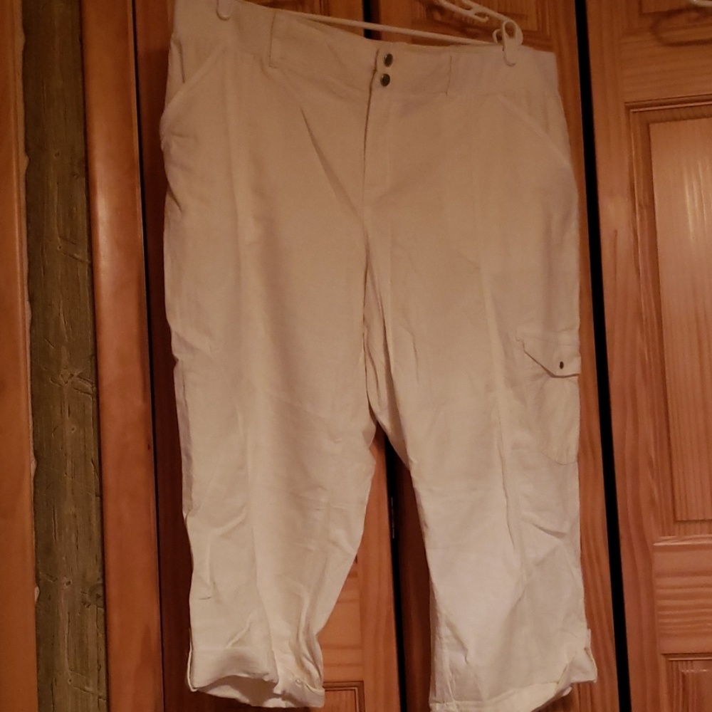 Womens Crop/Capris/Cargo